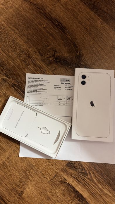 Iphone 11, alb, 64GB