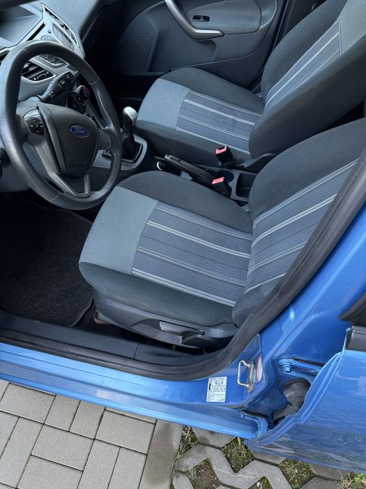 Ford Fiesta 2011 benzina