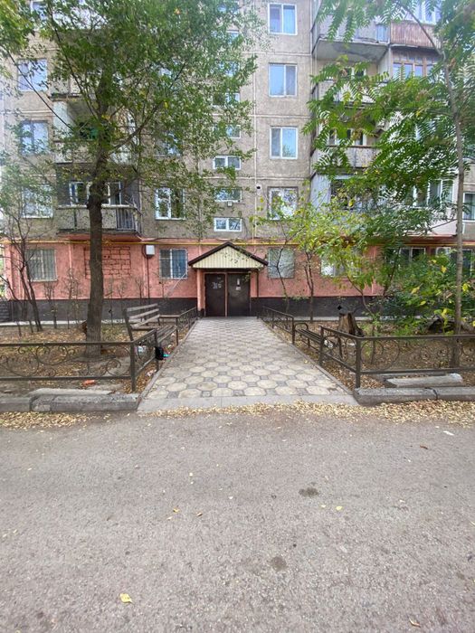 Продается 2-х комнатная квартира