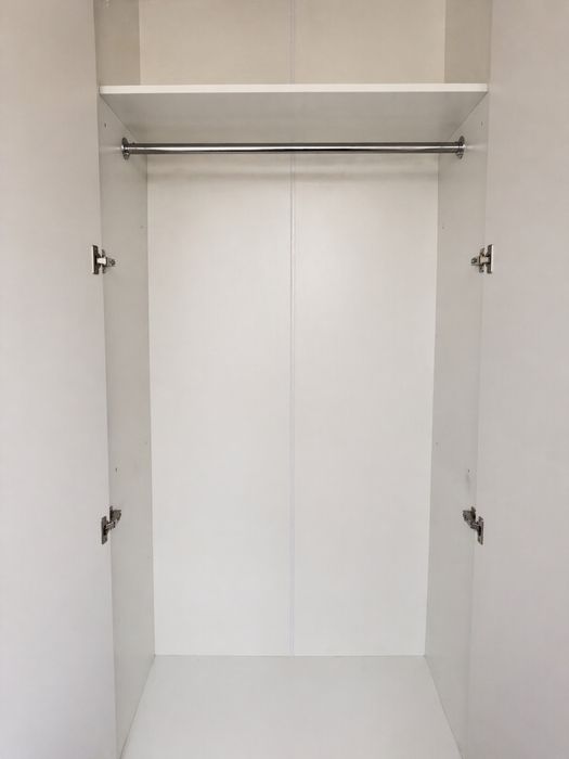 Продам спальный гарнитур