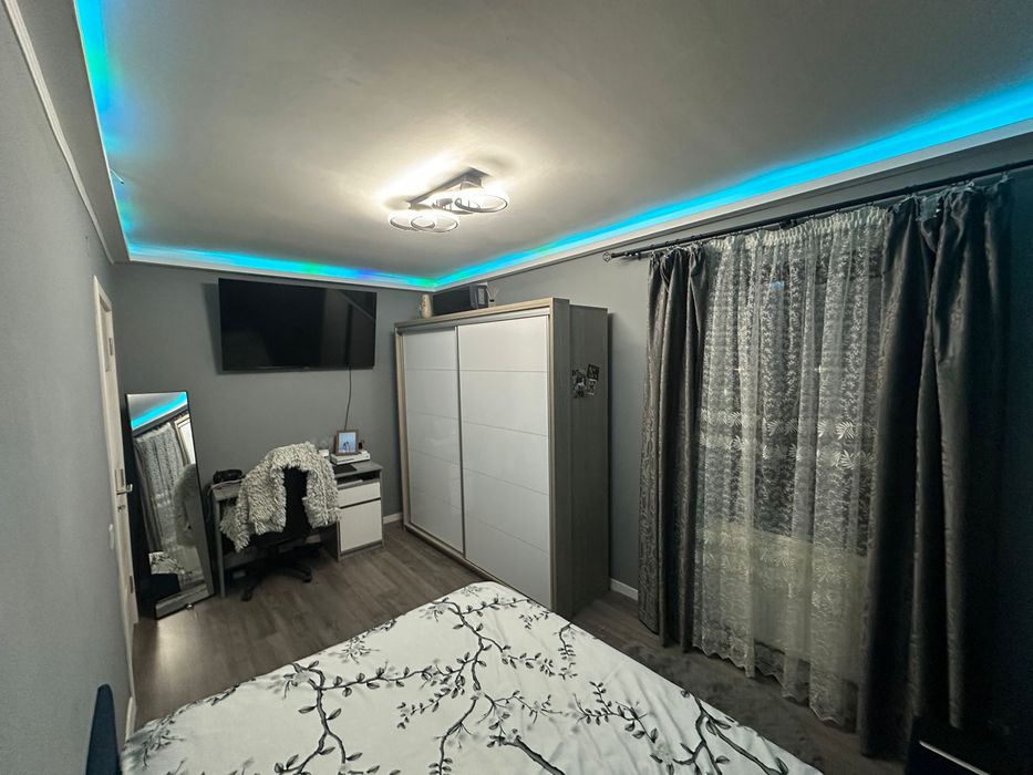 De vânzare apartament 3 camere in Alexandria, Teleorman