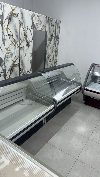 Витринные холодильники