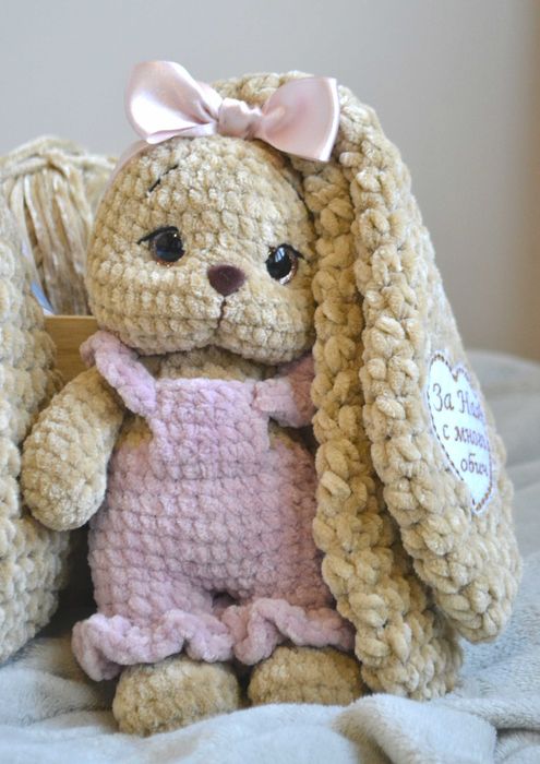 Плетени зайчета Плетени играчки