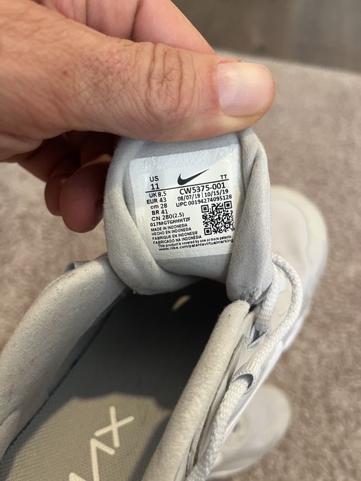 Nike Air Max 270-оригинални маратонки