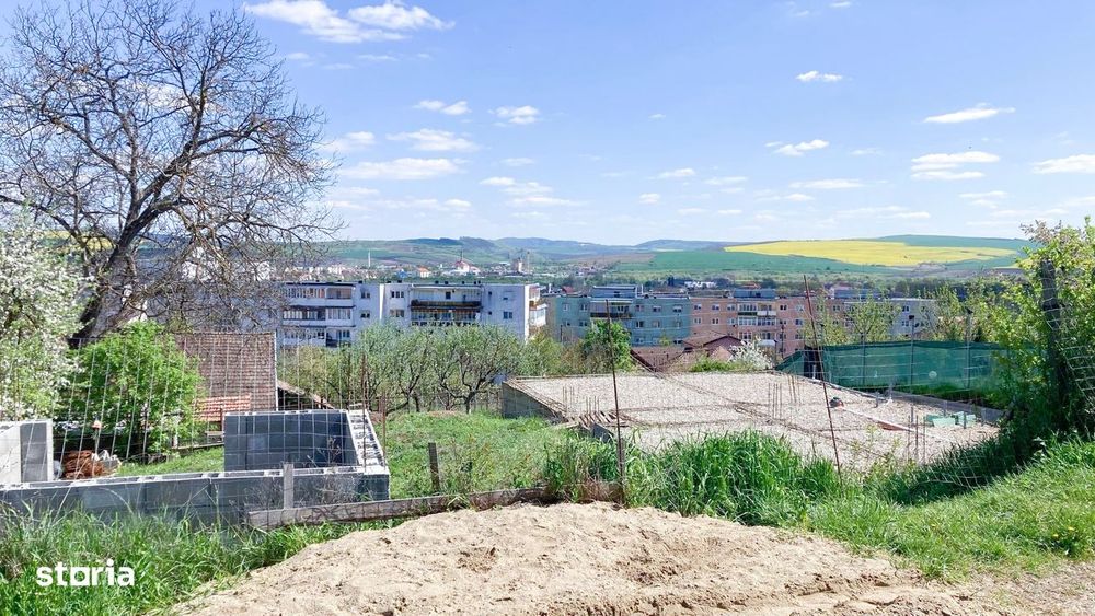 Teren de vanzare cu proiect de casa