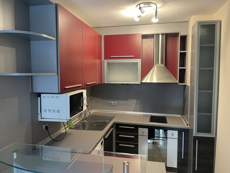 Дава се под наем Едностаен апартамент в Варна, Център - 46 кв.м за 408 € - Снимка #1