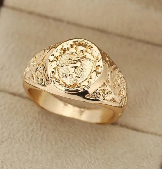 Стилен мъжки пръстен