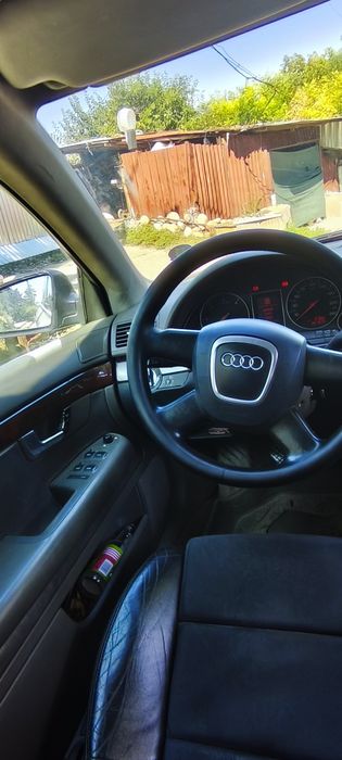 AUDI A4 2002 — imagine 4