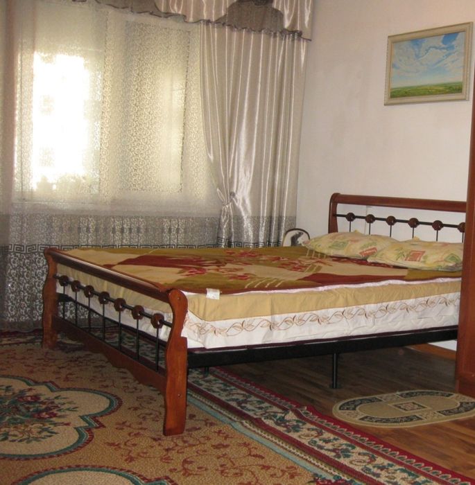 Продаётся малазийская кровать б/у