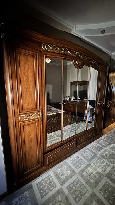 Спальная мебель в отличном состоянии