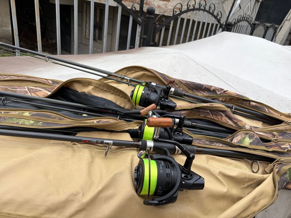 Въдици Фл с макари делпин