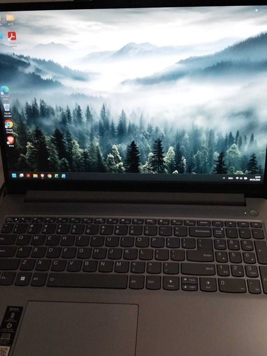 Laptop LENOVO IDEAPAD  i5-12450H 16GB RAM DDR5