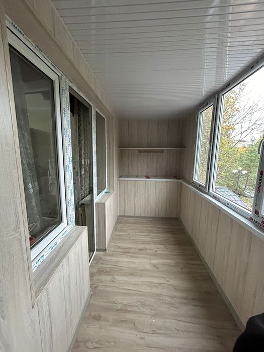 Обшивка утипление балкона