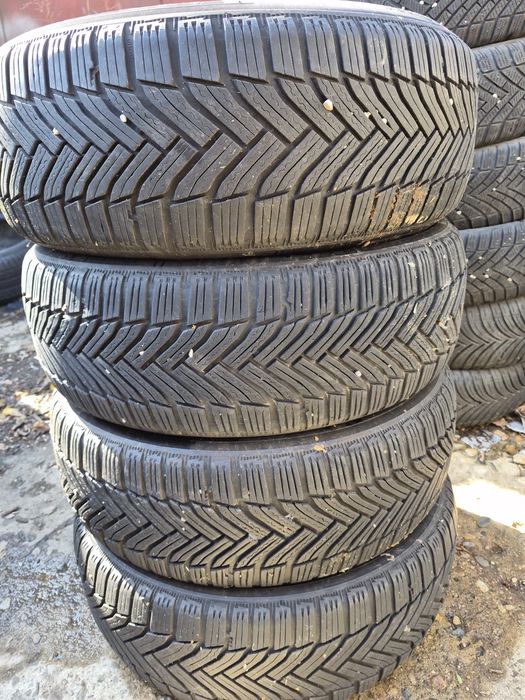 4бр. 205 60 16 Michelin зимни.
