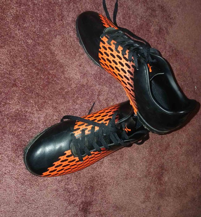 Бутонки и стоножки - оригинални нови