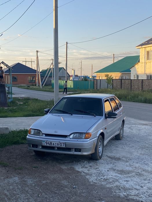 Продам машину четырку