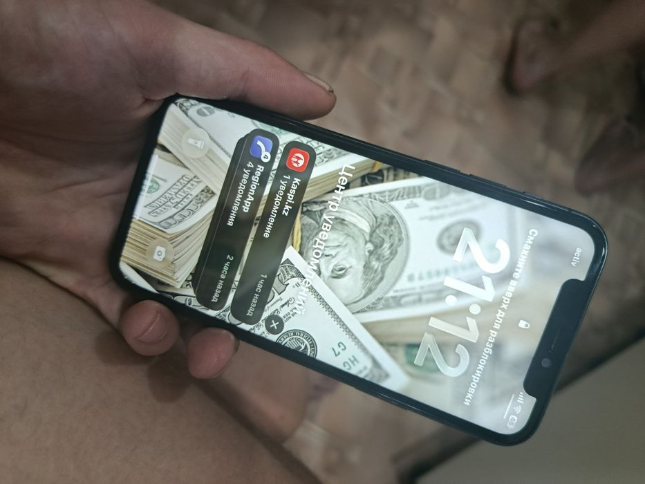 Айфон 11pro состояние идеально