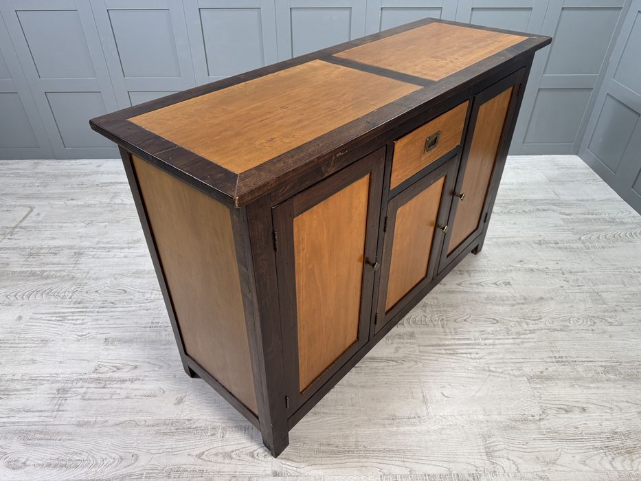 Рустикален бюфет масив Н169