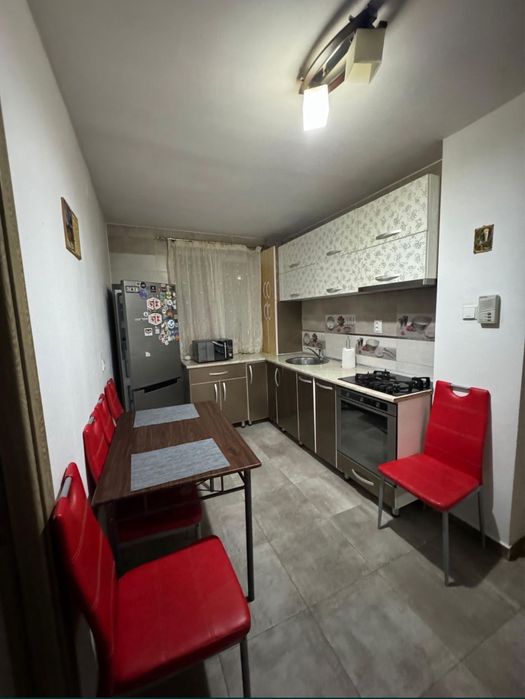Apartament 2 camere de inchiriat