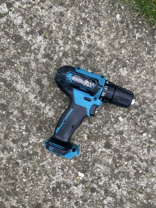 Surubelnita electrica Makita DF333D
