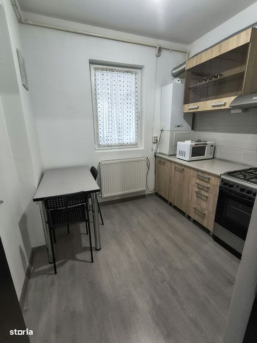 Garsonieră, bloc nou, etaj 1, metrou Dimitrie Leonida