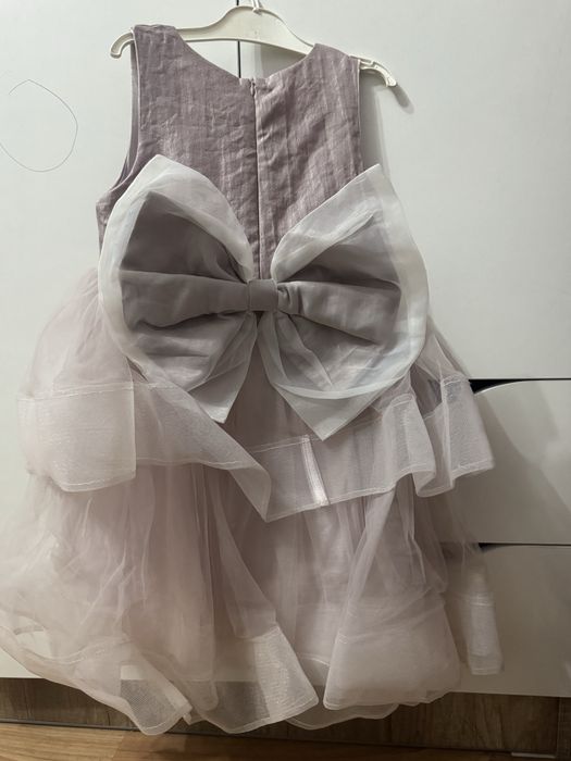 Нежное платье для девочки