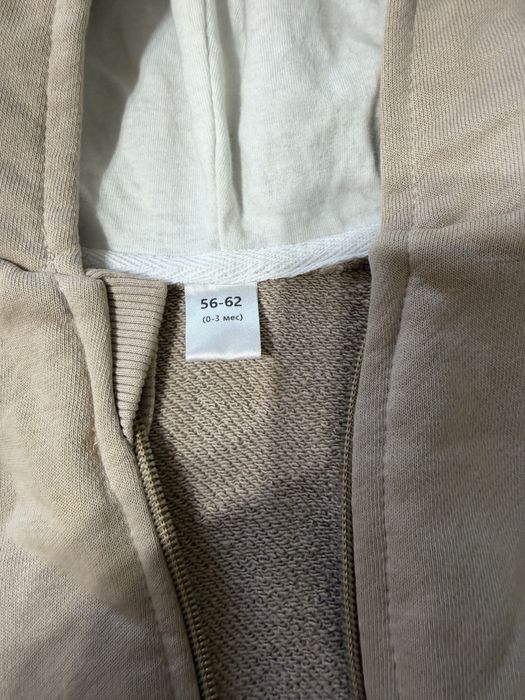 Продам комбезики на девочку