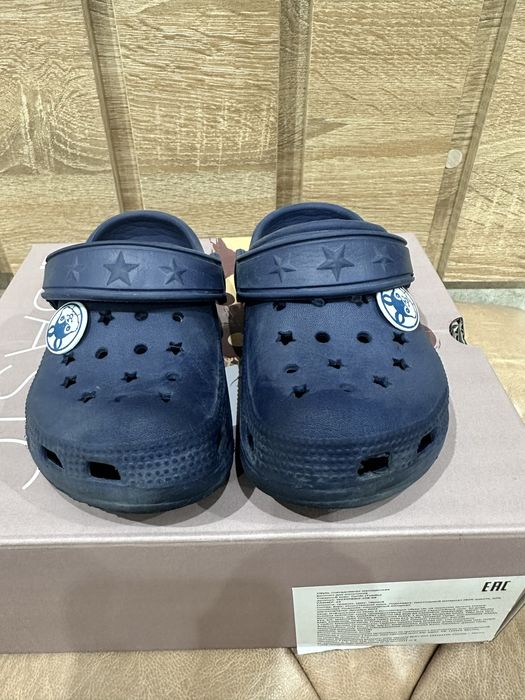 Детская обувь в хорошем состоянии