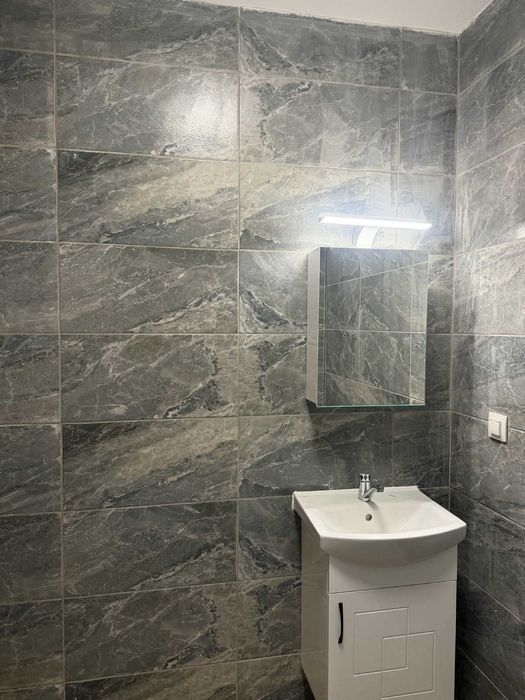 Собственик дава под наем едностаен