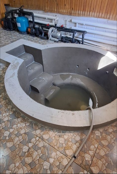 Строительство джакузи