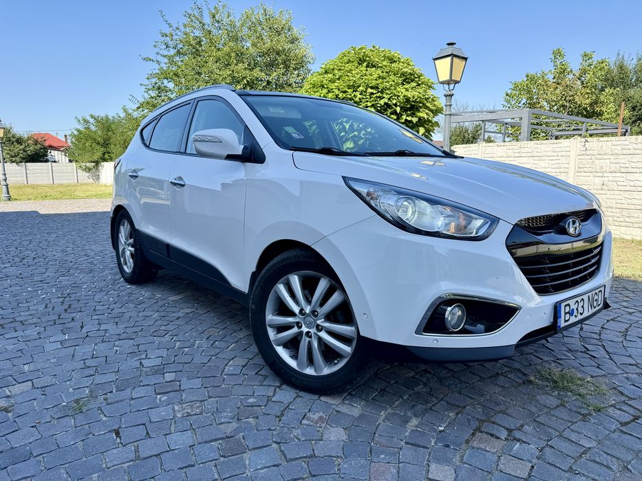 Hyundai  IX35 , 2.0 CRDI (4x4)