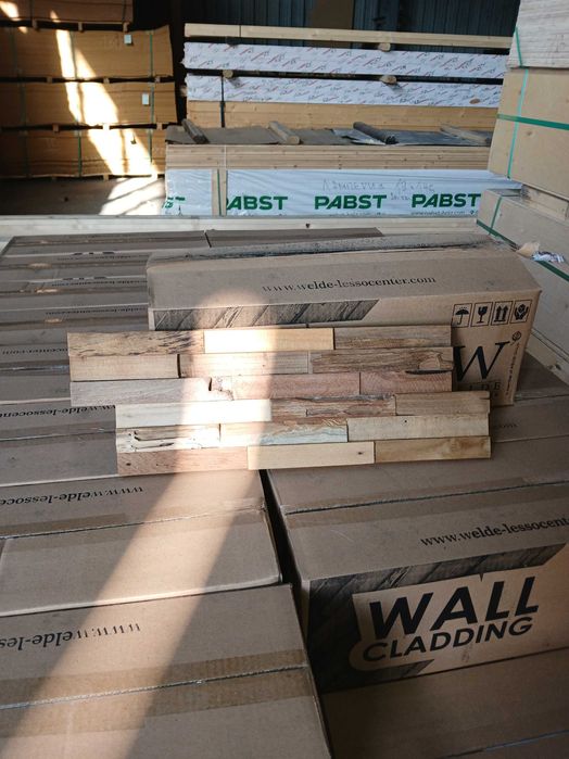 Стенни панели от естествен тик