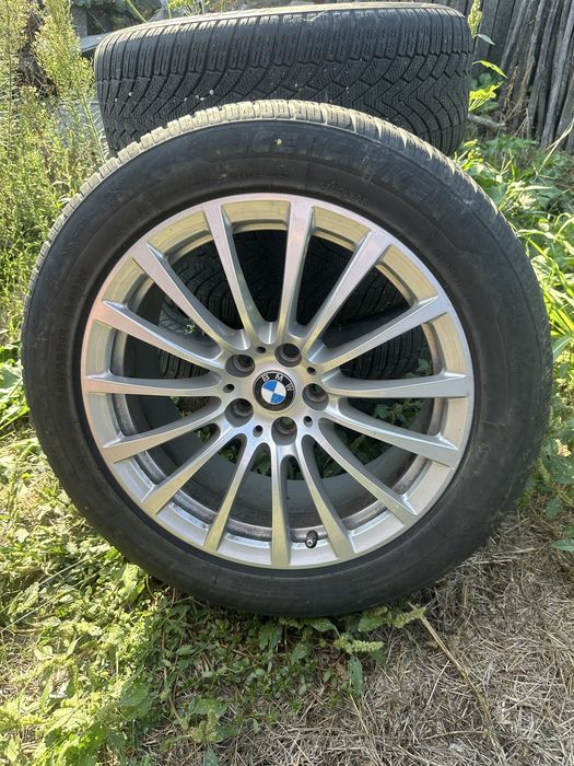 Jante BMW Seria 7 G11 2015-2019 cu cauciucuri de iarna 245/50 R18
