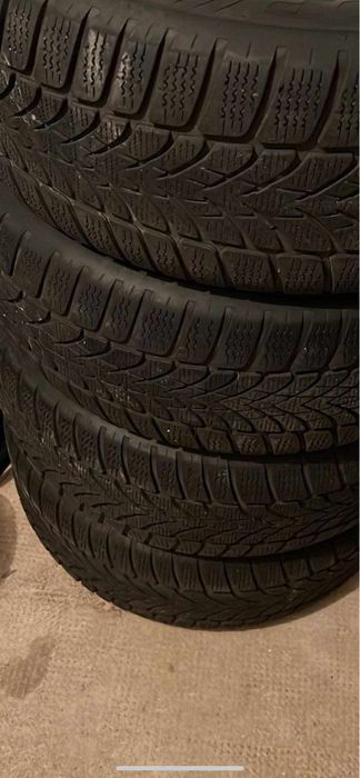 Genti cu gume 225/55/17. M +S Iarna Vara .