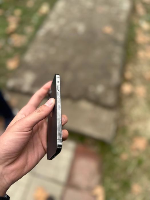 12 pro sotiladi holati yaxshi 128gb LL/a