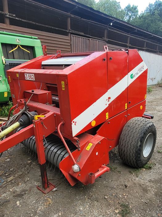 Пресс подборщик Metal fach Z562