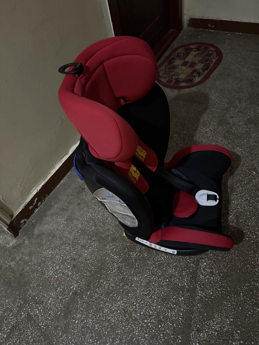 Scaun auto Riola plus cu isofix