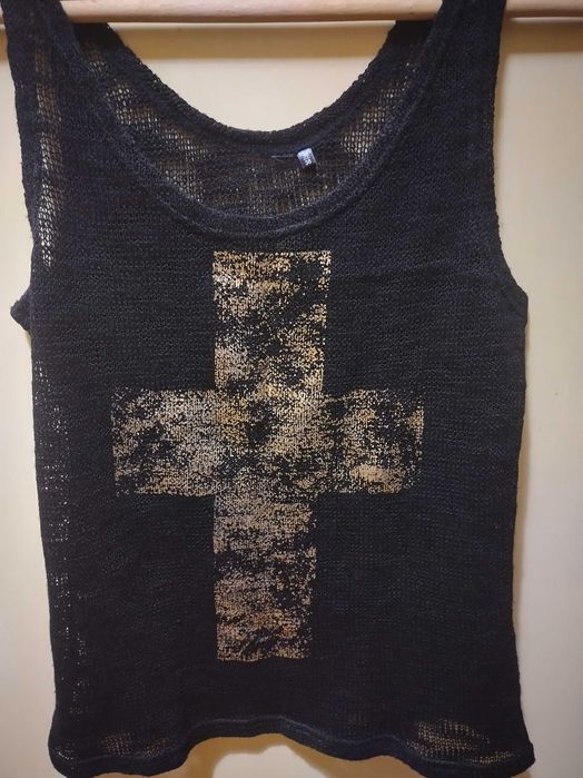 Потник с златист кръст