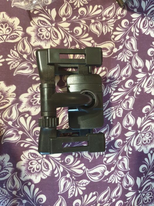 Крепление для телефона к зеркалу