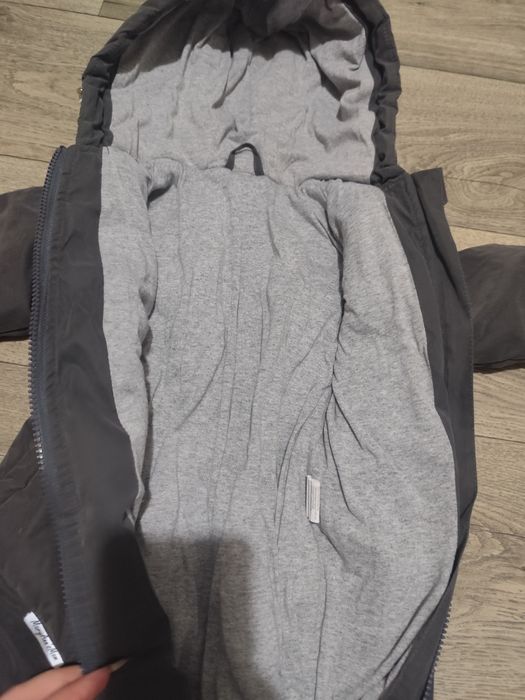 Продам демисезонный комбинезон