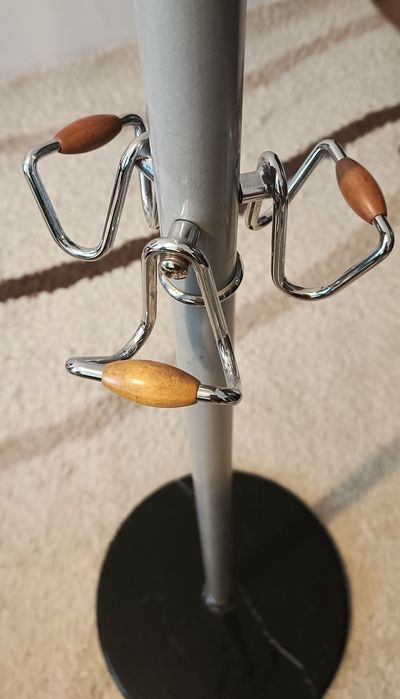 Вешалка напольная