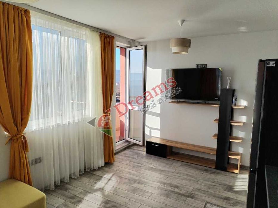 Дава се под наем Тристаен апартамент в Благоевград, Баларбаши - 70 кв.м за 357 € - Снимка #3