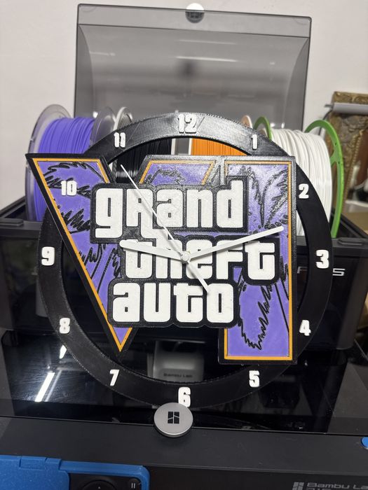 Ceas de perete cu gta 6