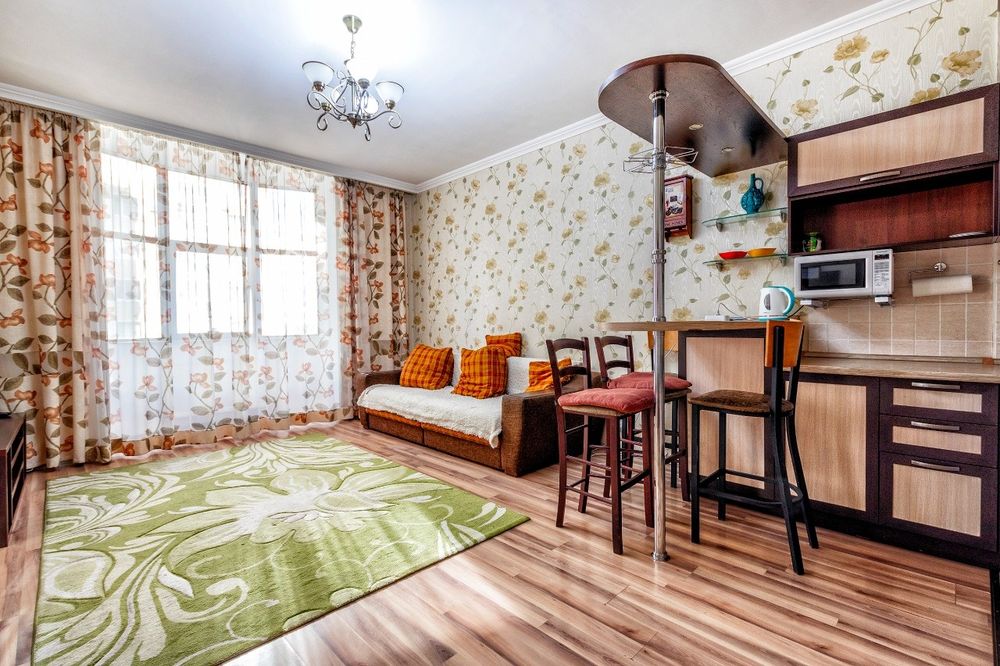 Рядом Набережная, парк, Арбат