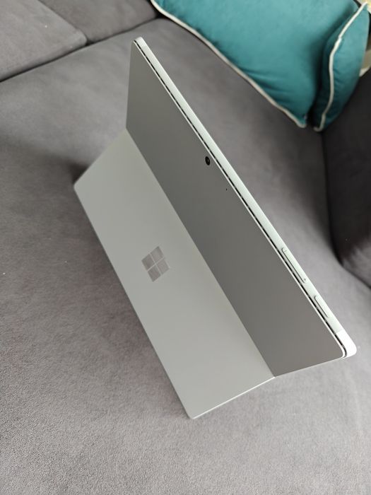 Microsoft Surface pro 7