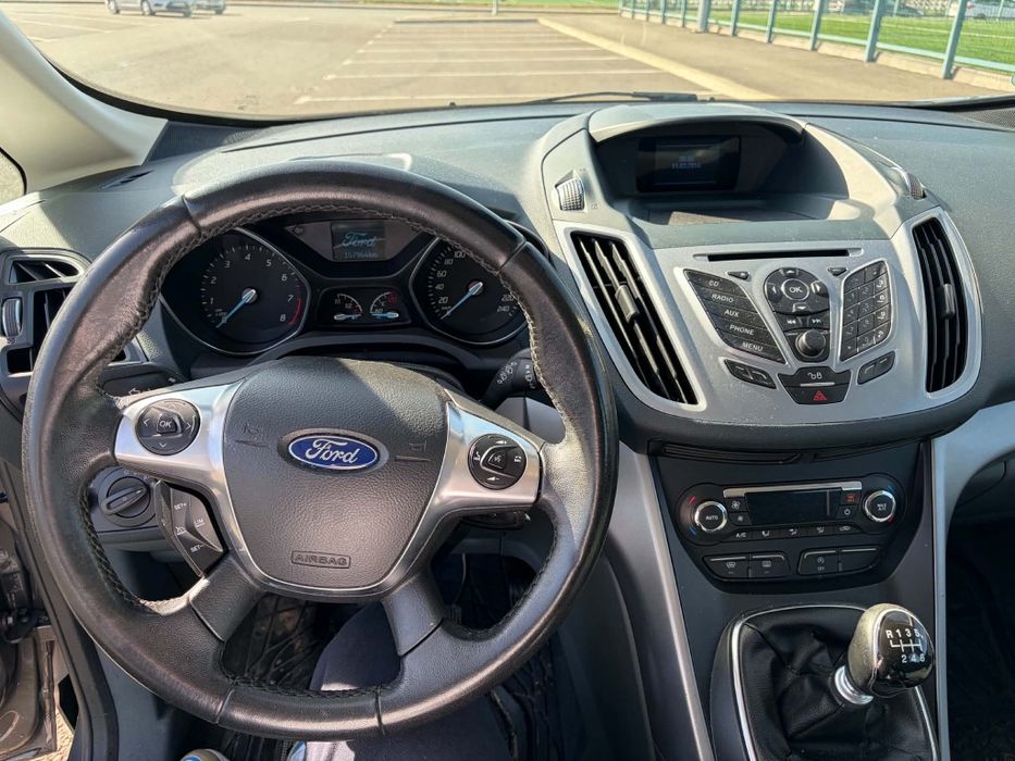 Vând Ford Cmax 2013