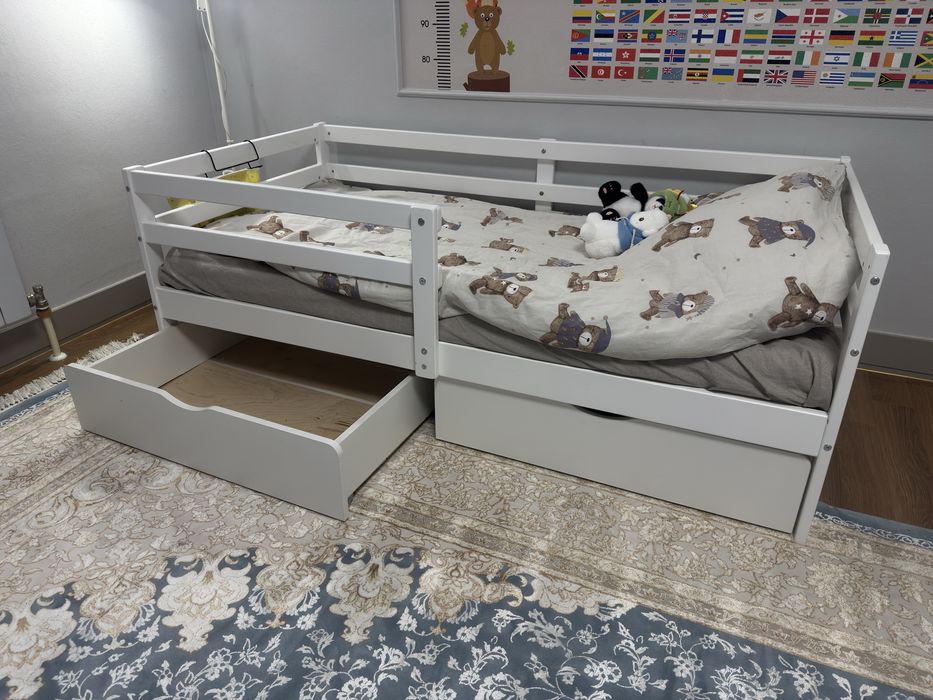 Кроватка детская