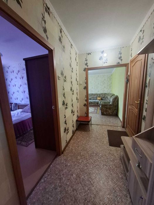 Продам 2х комн кв на 8мкр