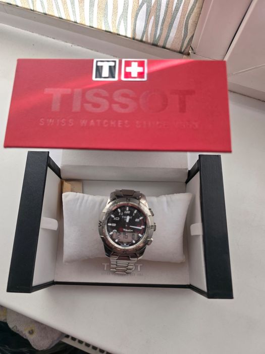 Продам часы TISSOT