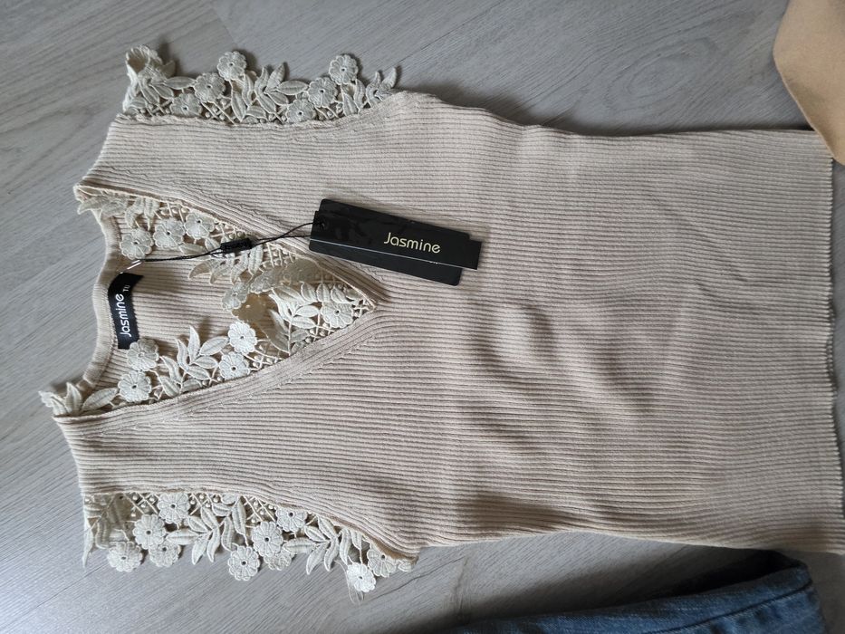 Лот от дънки и две блузки хс